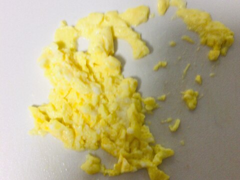 ⁑離乳食モグモグ期⁑全卵の卵ペースト
